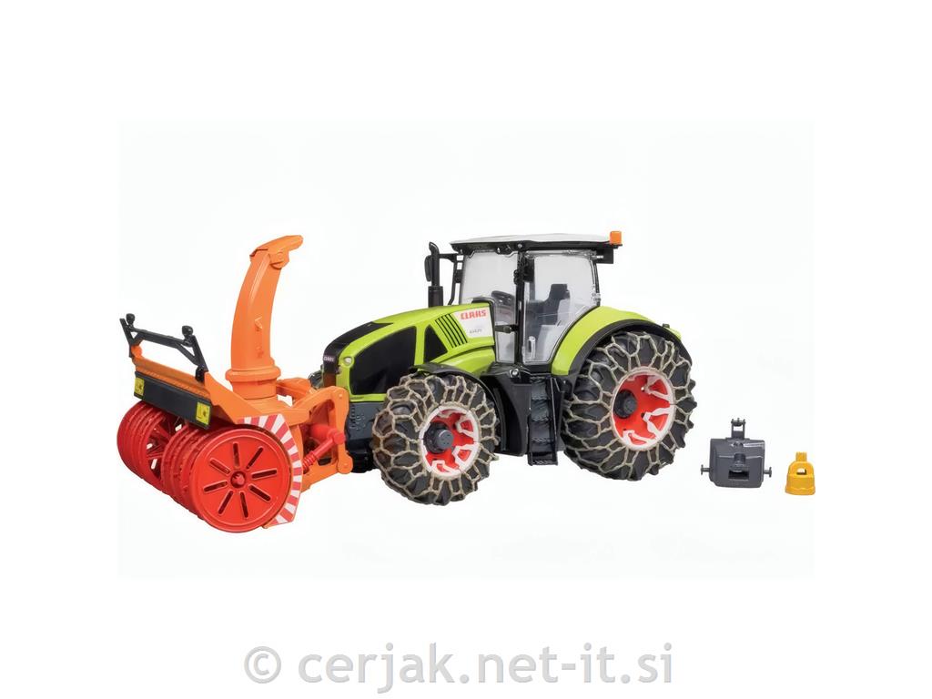 Traktor Claas Axion 950 s snežno frezo
