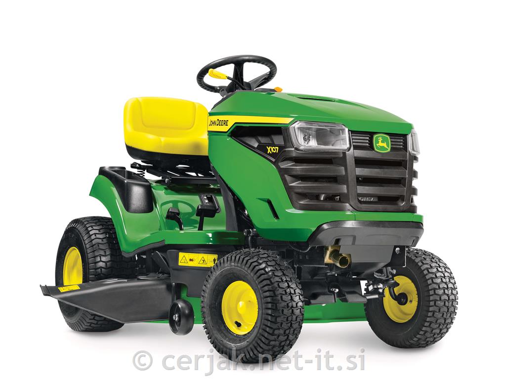 Vrtni traktor X107 JOHN DEERE
