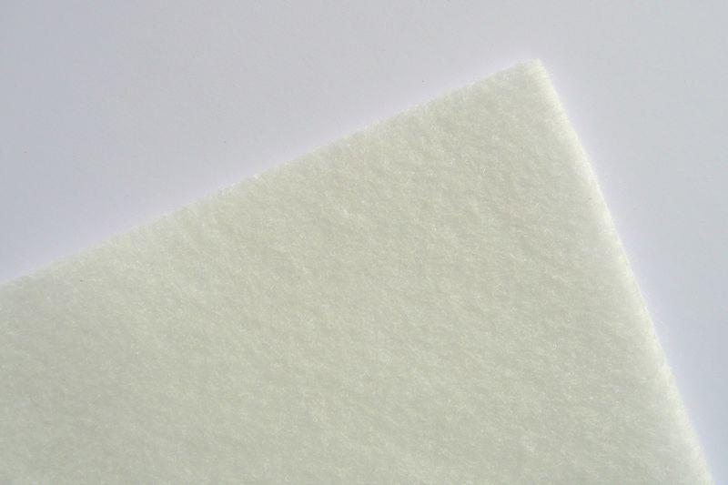 Politlak 200 g/m&sup2; - bel 2,2 m