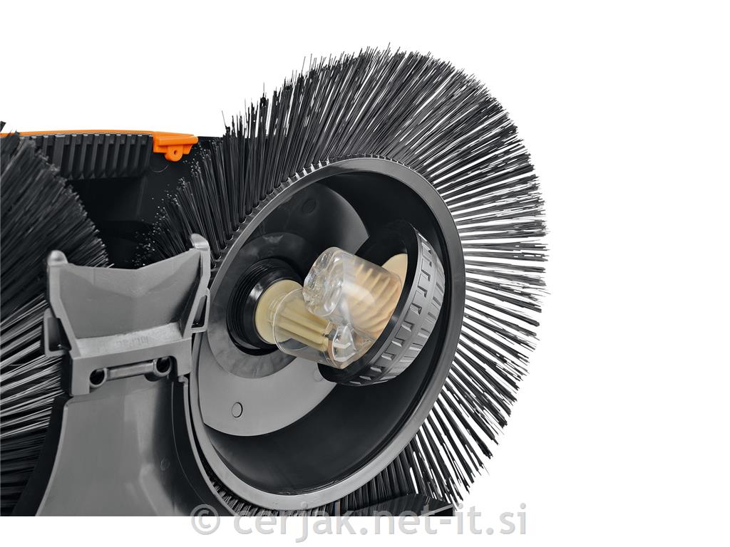 Ročni stroj za pometanje KG 770 STIHL