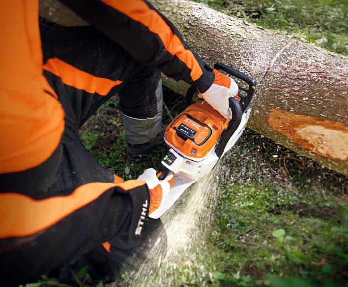 Akumulatorska žaga MSA 300 C-O, meč 45 cm STIHL